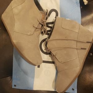 Toms Booties